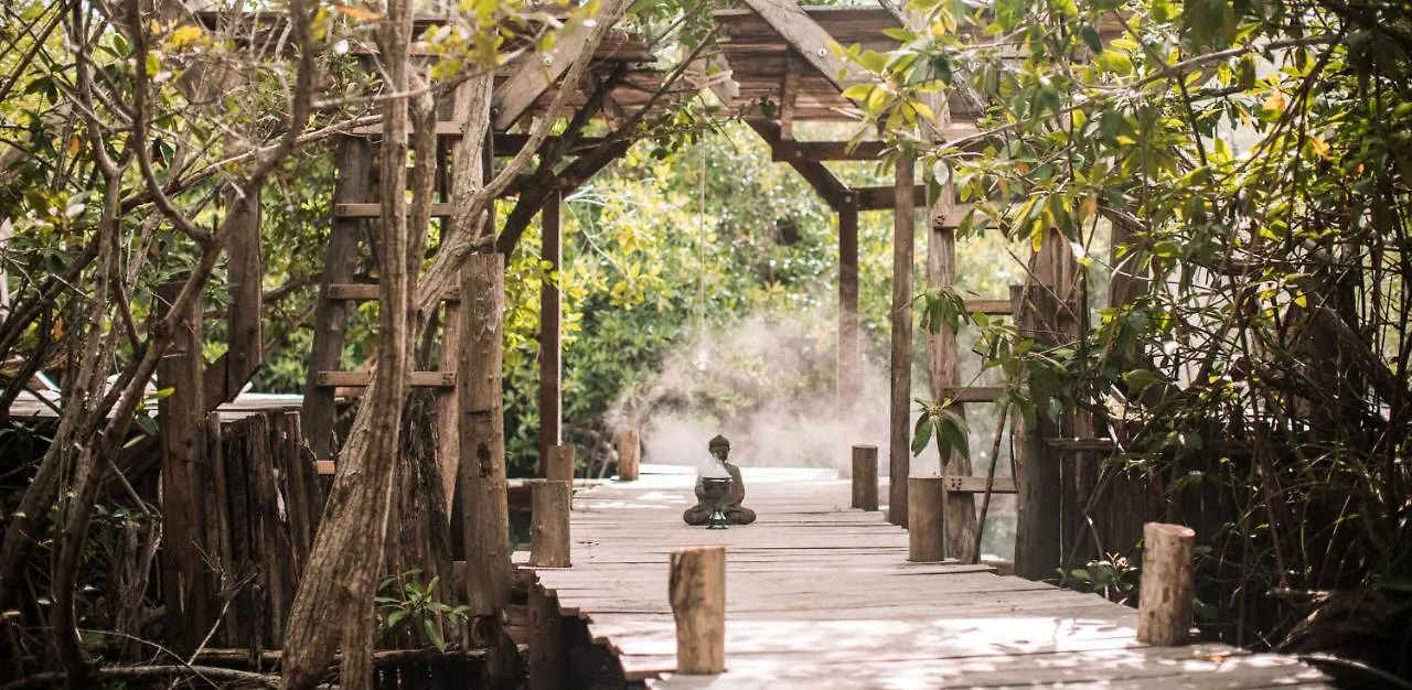 Uman Glamping & Cenote Tulum Otel 0*,  Meksika