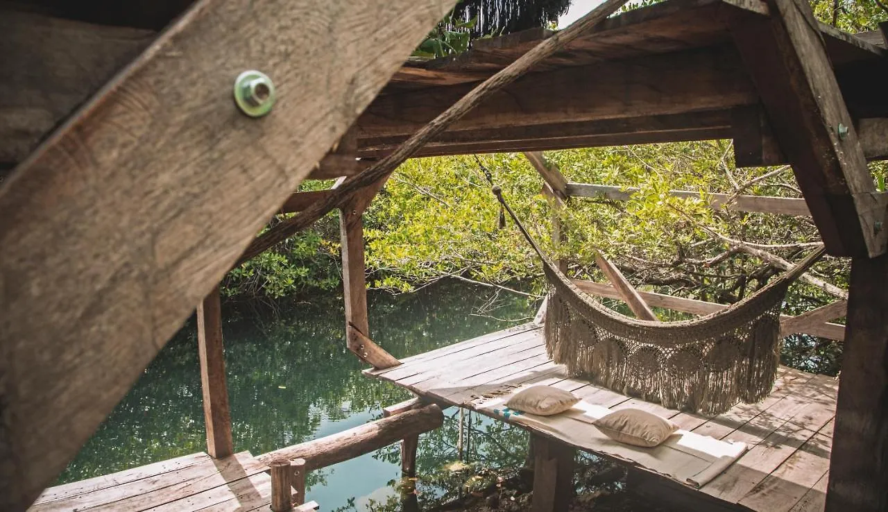 Uman Glamping & Cenote Tulum Otel